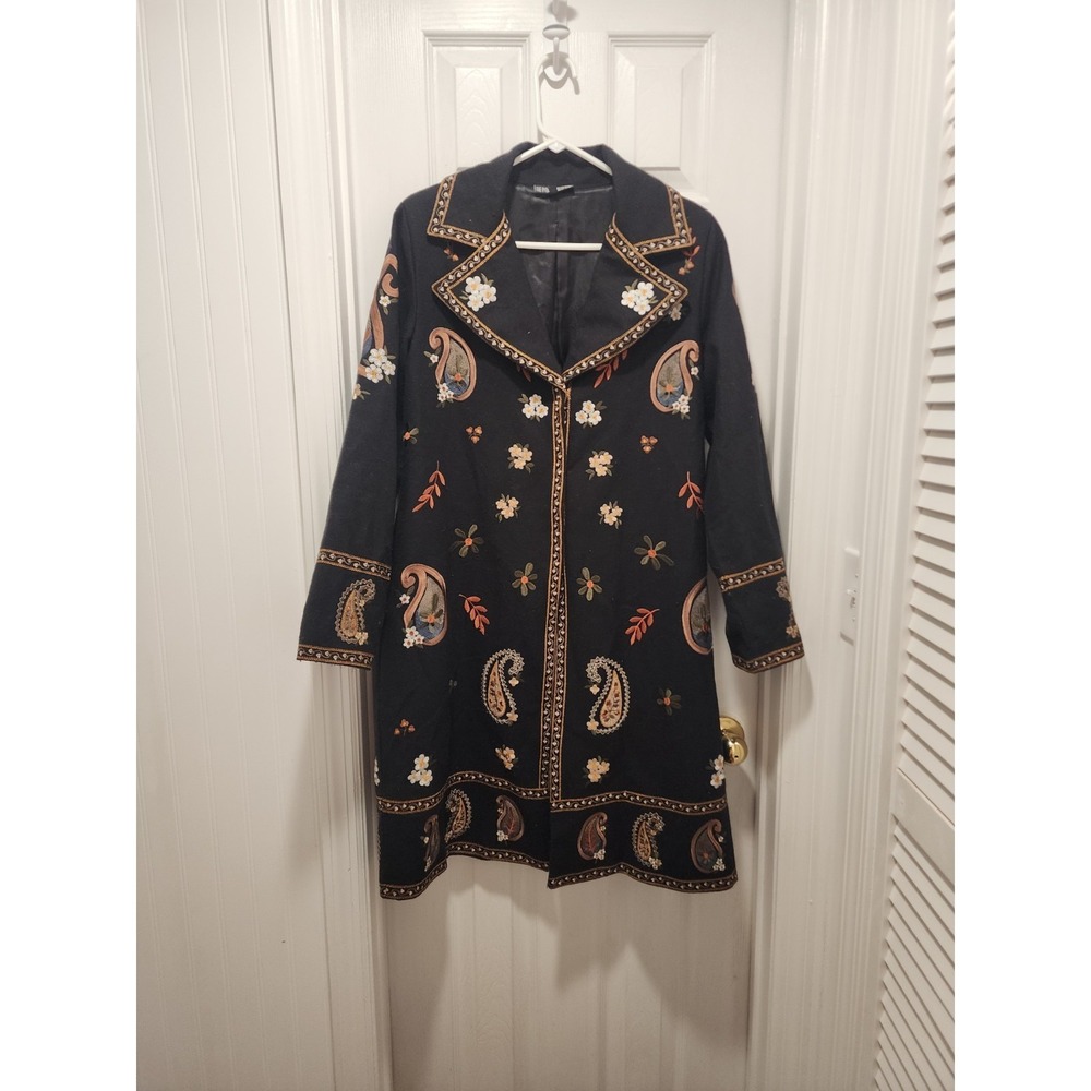 Pyramid Collection Paisley Punch Embroidered Coat Black Wool Blend Size Small - Picture 2 of 16